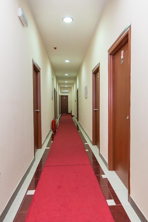 Sin-Kom Hotel Garni ปิโรต์ ภายนอก รูปภาพ